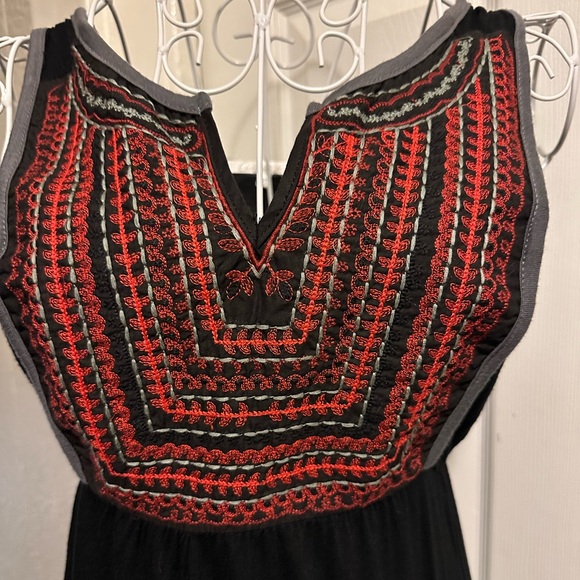 Y2K Charlette Russe Embroidered Midi Dress - Picture 2 of 4